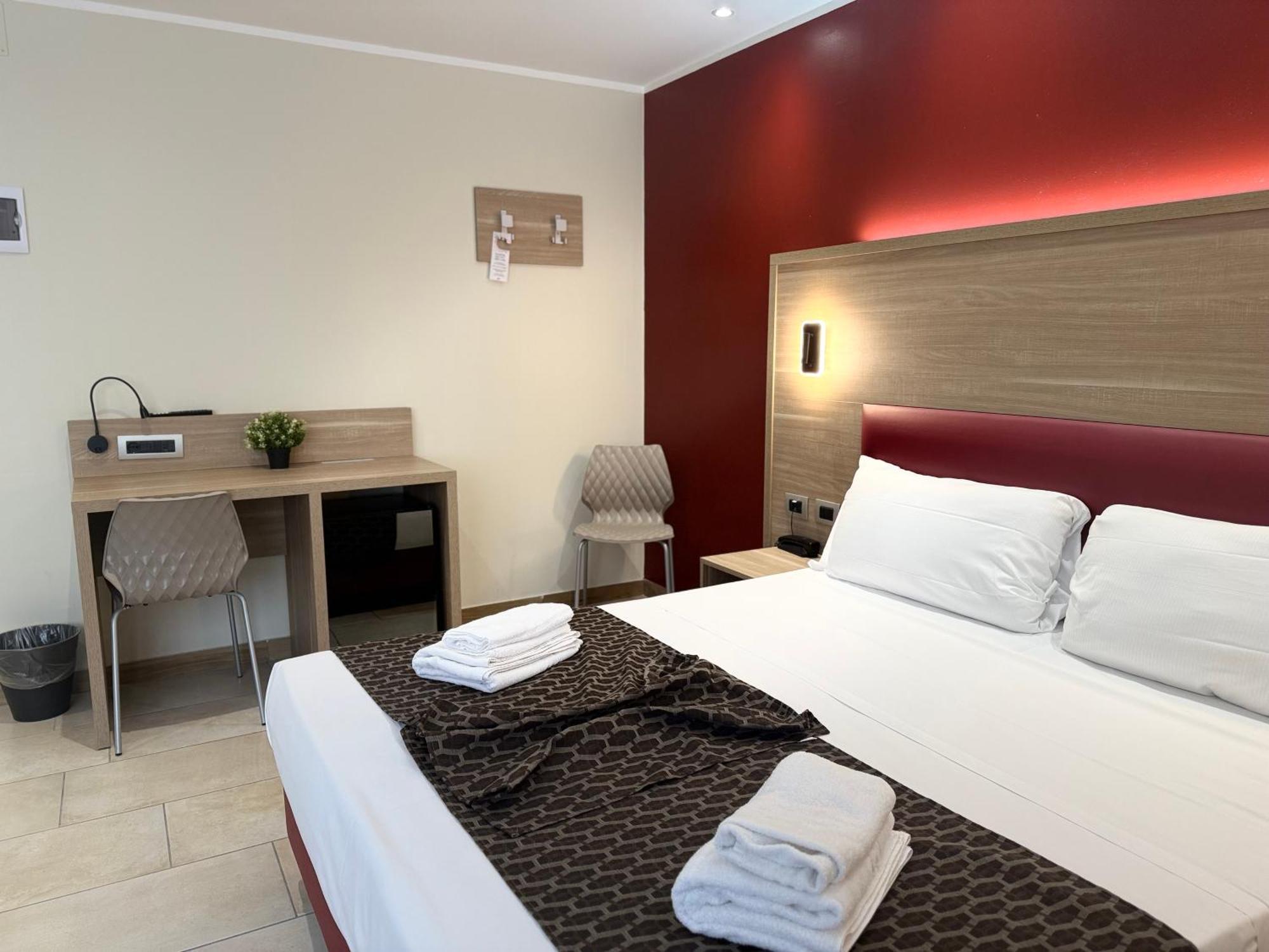 Hotel Giacosa Милан Экстерьер фото
