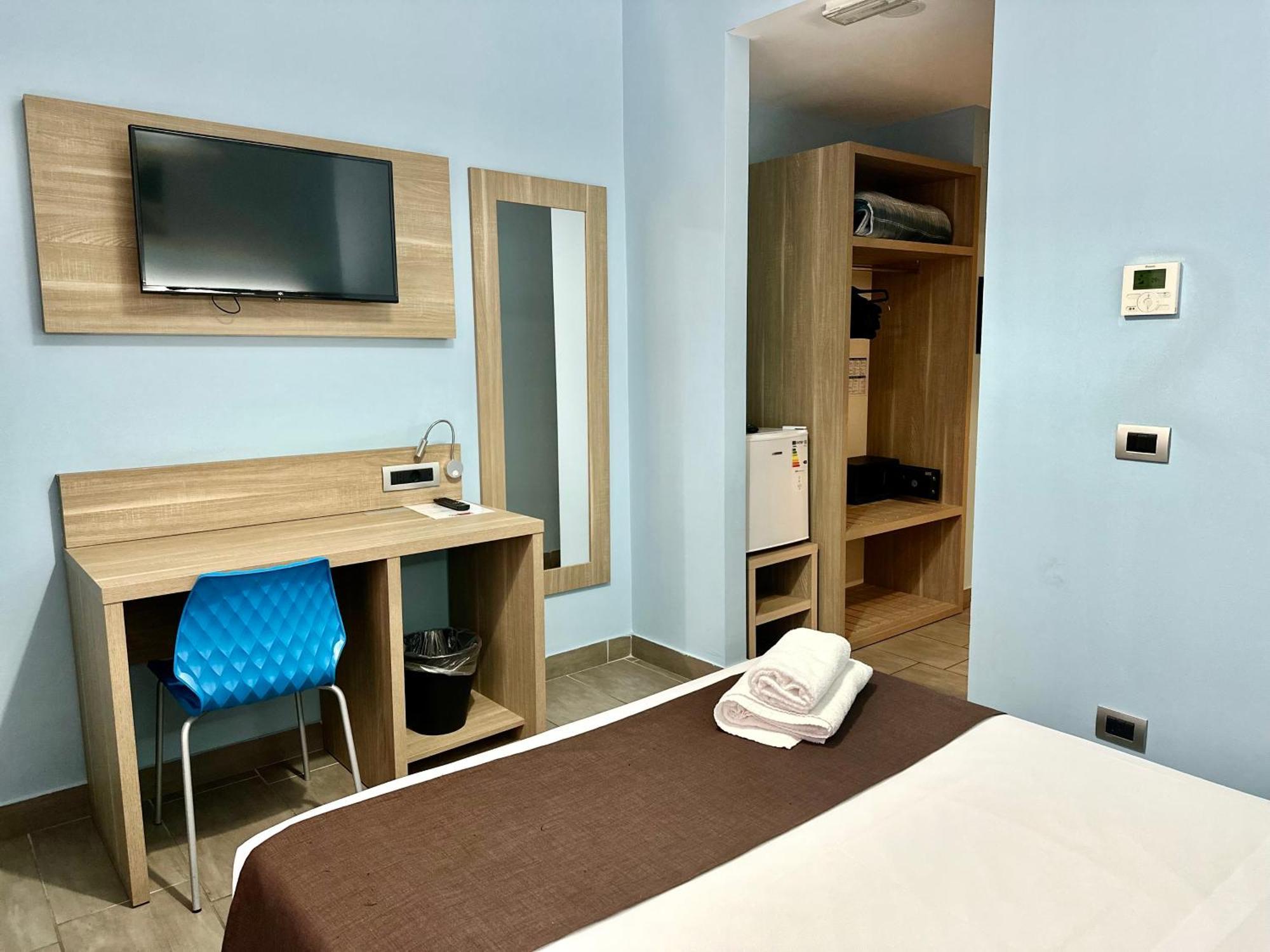 Hotel Giacosa Милан Экстерьер фото